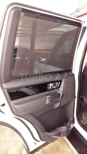 Land Rover Discovery 2015, 10,500 km - 3.0 l - Bakı