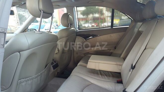 Mercedes E 320 2002, 180,000 km - 3.2 л - Bakı