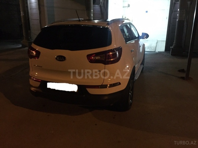 Kia Sportage 2012, 97,000 km - 2.4 l - Bakı