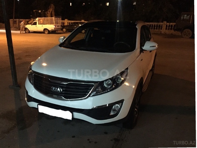 Kia Sportage 2012, 97,000 km - 2.4 l - Bakı
