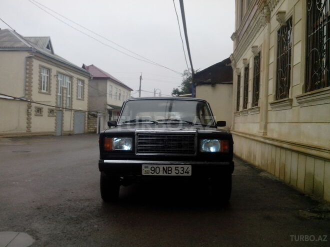 LADA (VAZ) 2107 2011, 32,000 km - 1.6 l - Quba