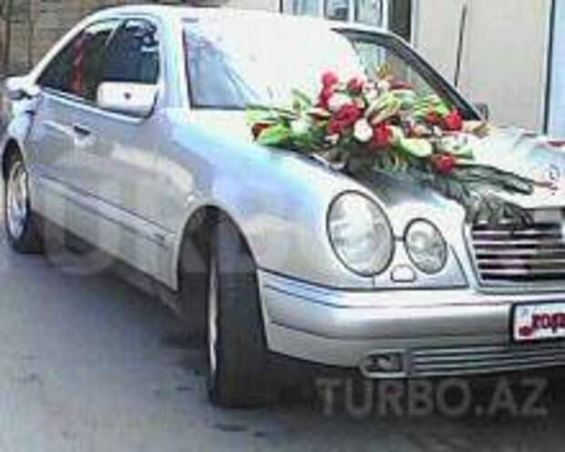 Mercedes E 240 1999, 195,000 km - 2.4 l - Sabirabad