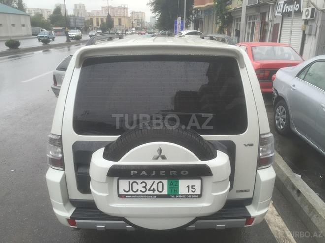 Mitsubishi Pajero 2011, 89,653 km - 3.5 l - Bakı