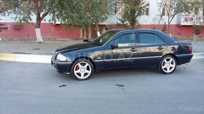 Mercedes C 240 1997, 123,000 km - 2.4 l - Sumqayıt
