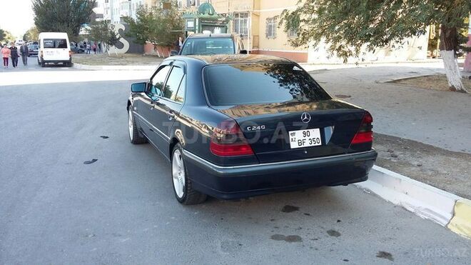 Mercedes C 240 1997, 123,000 km - 2.4 l - Sumqayıt