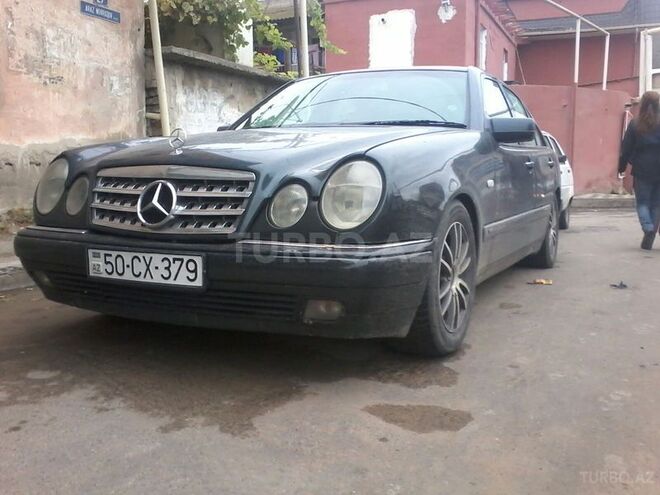 Mercedes E 280 1997, 289,000 km - 2.8 l - Bakı