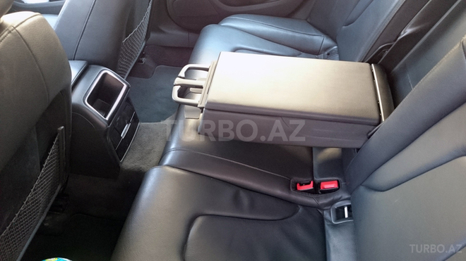 Audi A4 2010, 54,976 km - 2.0 l - Bakı