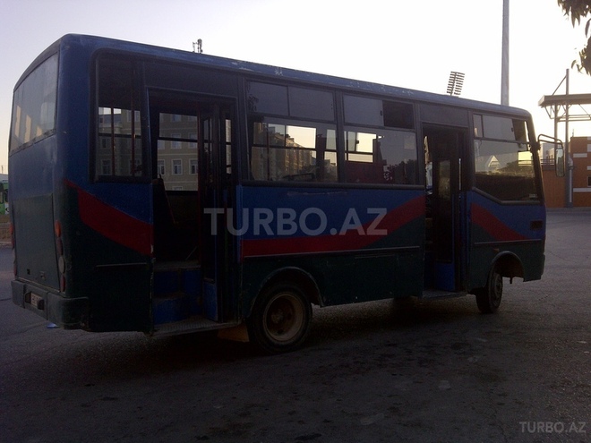 Iveco  2002, 454,556 km - 3.9 l - Balakən