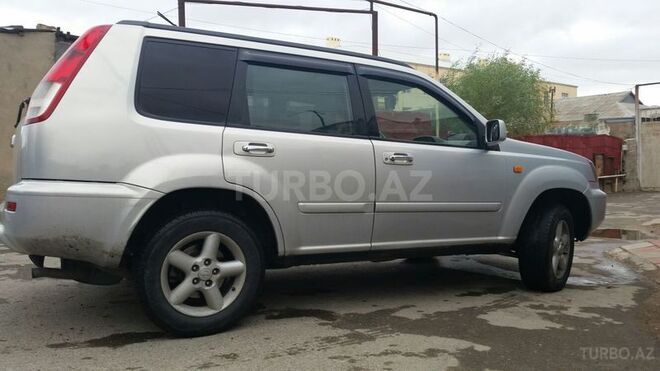 Nissan X-Trail 2000, 214,000 km - 2.0 л - Bakı