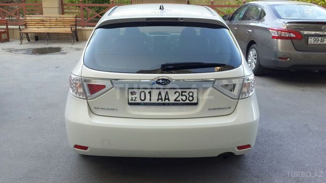 Subaru Impreza 2010, 107,000 km - 1.5 л - Bakı