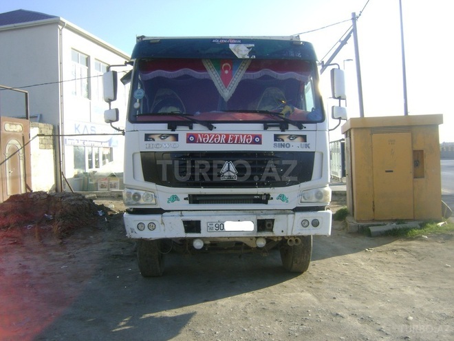 HOWO Sinotruk 2011, 250,000 km - 9.5 l - Bakı