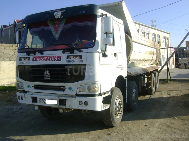 HOWO Sinotruk 2011, 250,000 km - 9.5 l - Bakı