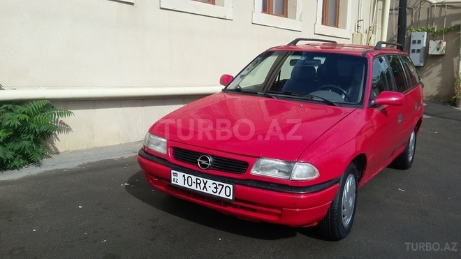 Opel Astra 1991, 260,000 km - 1.8 l - Bakı