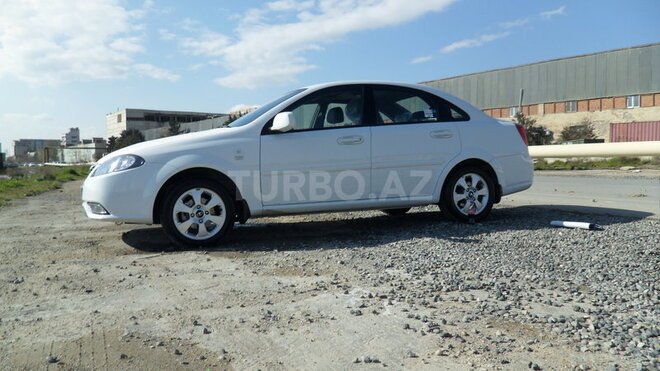 Daewoo Gentra 2014, 24,000 km - 0.2 l - Bakı