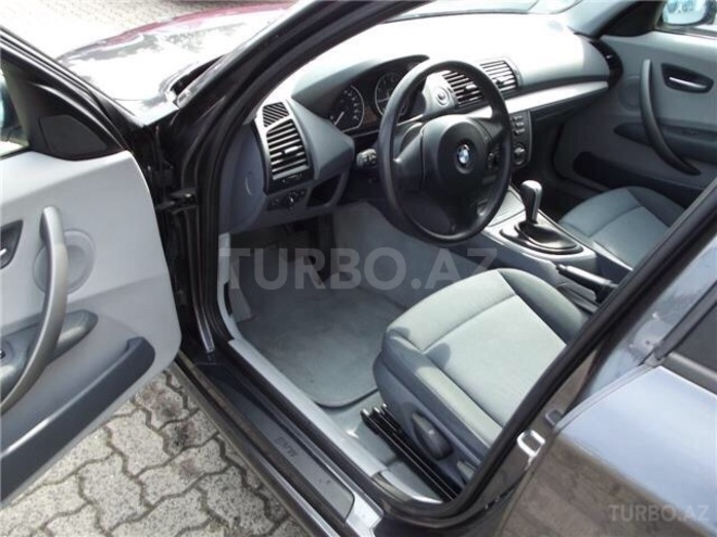 BMW 118 2005, 163,000 km - 2.0 l - Bakı