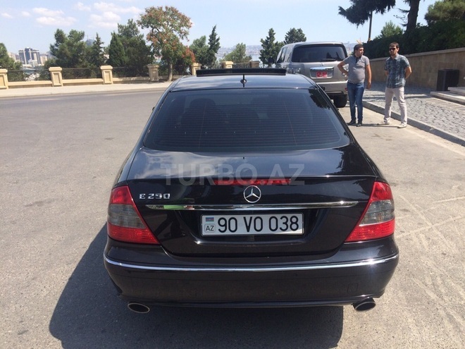 Mercedes E 200 2007, 105,000 km - 1.8 l - Bakı