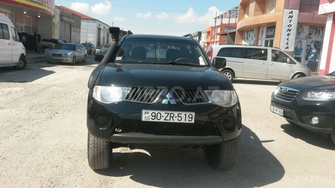 Mitsubishi L200 2008, 16,400 km - 2.5 l - Bakı