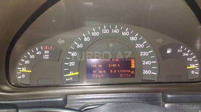 Mercedes C 220 2002, 187,452 km - 2.2 l - Bakı