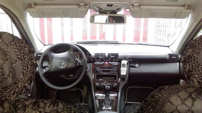 Mercedes C 220 2002, 187,452 km - 2.2 l - Bakı