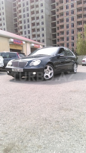 Mercedes C 220 2002, 187,452 km - 2.2 l - Bakı