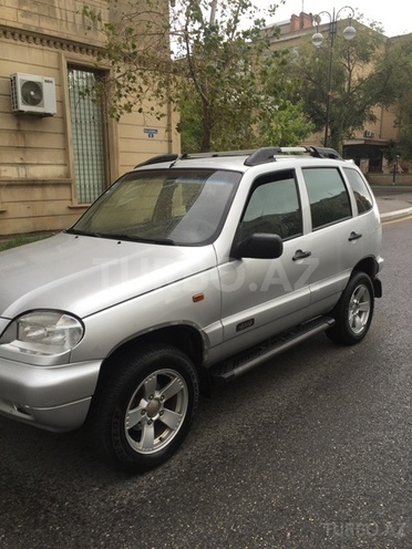 Chevrolet Niva 2008, 120,000 km - 1.7 л - Bakı