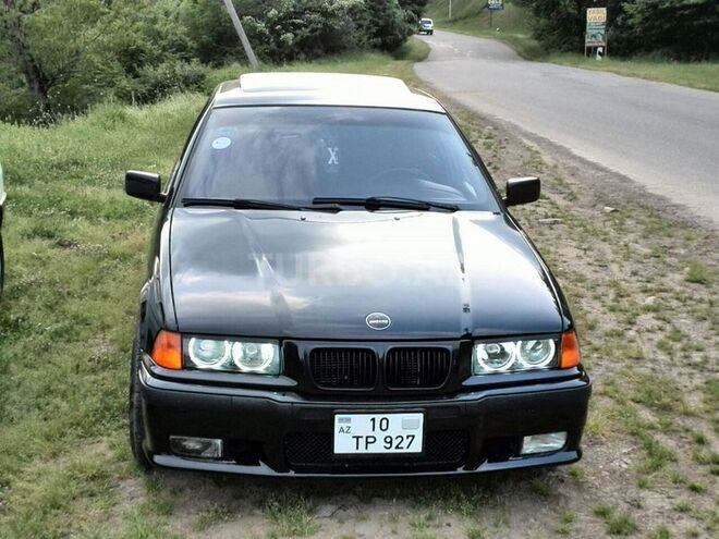 BMW 320 1995, 360,000 km - 2.0 л - Masallı