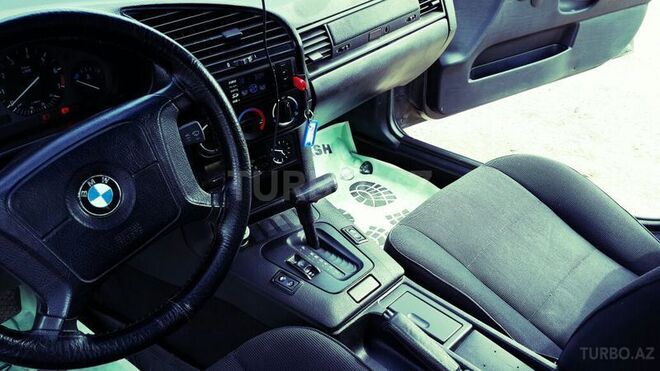 BMW 320 1995, 360,000 km - 2.0 л - Masallı
