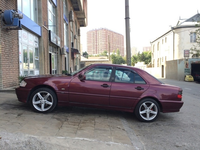 Mercedes C 180 1998, 256,000 km - 1.8 l - Bakı