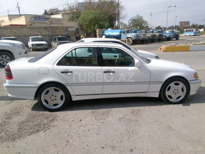 Mercedes C 230 1997, 162,330 km - 2.3 l - Bakı