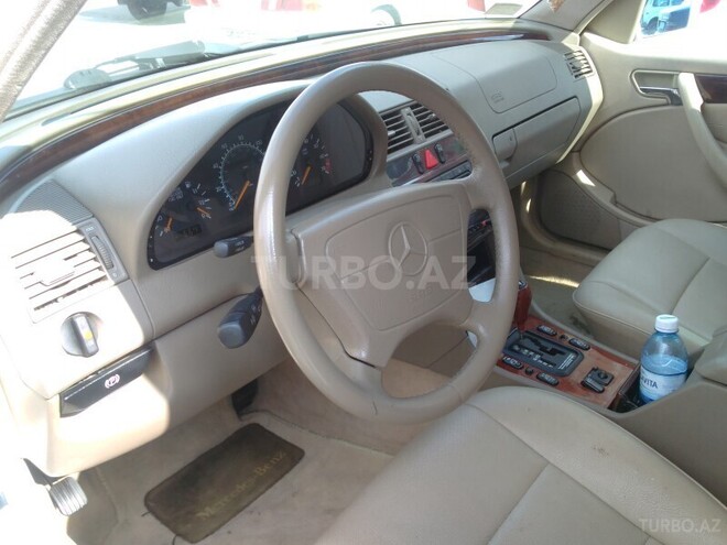Mercedes C 230 1997, 162,330 km - 2.3 l - Bakı