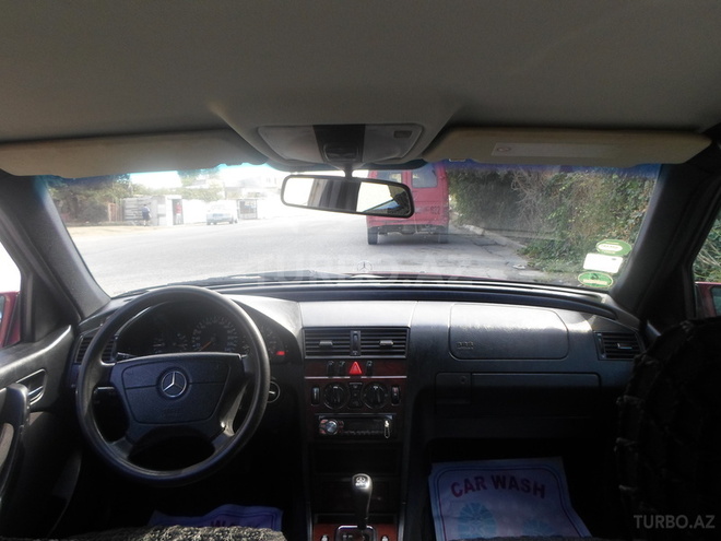 Mercedes C 180 1999, 262,123 km - 1.8 l - Bakı