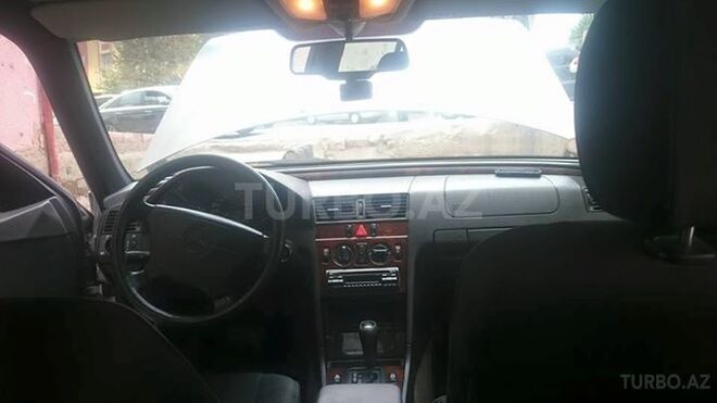 Mercedes C 180 1997, 210,000 km - 1.8 л - Bakı