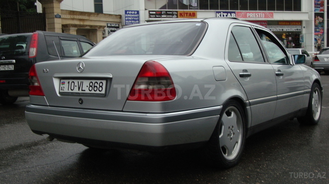 Mercedes C 180 1997, 210,000 km - 1.8 л - Bakı