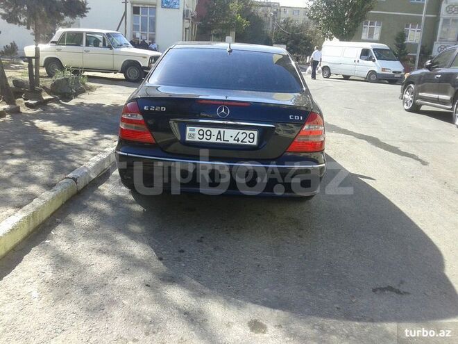 Mercedes E 220 2006, 200,000 km - 2.2 l - Bakı