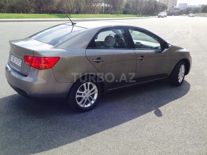Kia Cerato 2009, 88,700 km - 2.0 l - Bakı