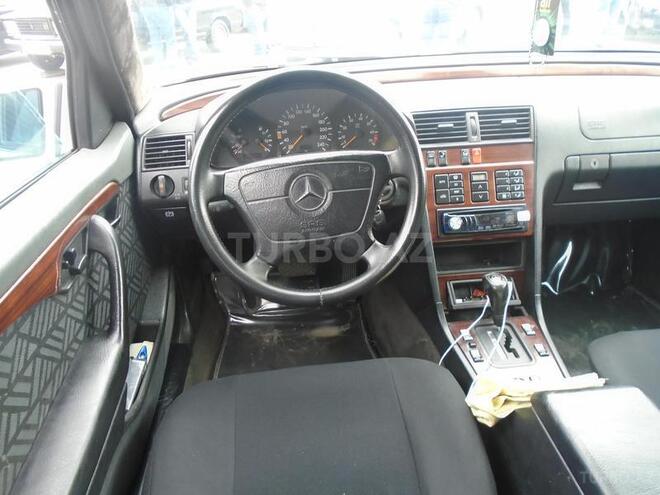 Mercedes C 220 1995, 200,000 km - 2.2 l - Bakı