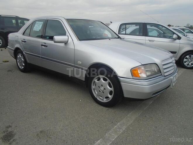 Mercedes C 220 1995, 200,000 km - 2.2 l - Bakı