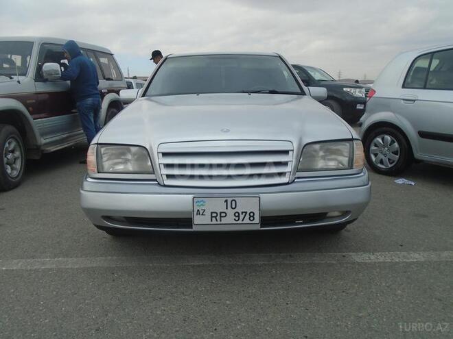 Mercedes C 220 1995, 200,000 km - 2.2 l - Bakı