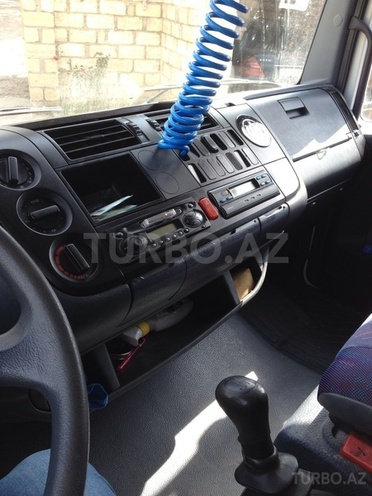 Mercedes Atego 818 2002, 463,763 km - 4.3 л - Sumqayıt