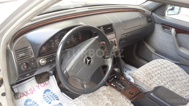 Mercedes C 200 1995, 277,000 km - 2.0 л - Bakı
