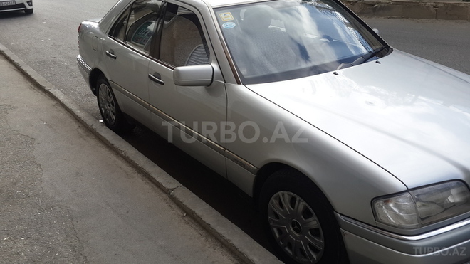 Mercedes C 200 1995, 277,000 km - 2.0 л - Bakı