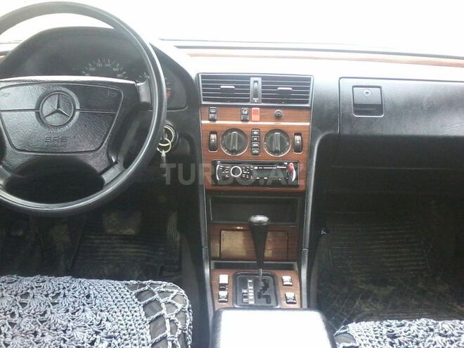 Mercedes C 180 1993, 230,000 km - 1.8 л - Sumqayıt