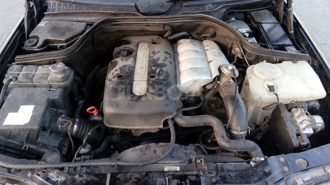 Mercedes C 220 2000, 177,700 km - 2.2 л - Bakı