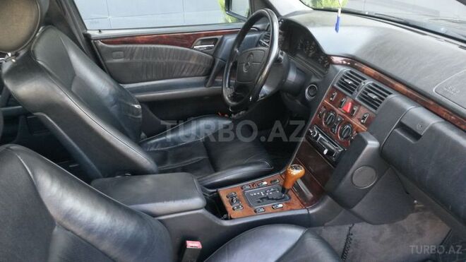 Mercedes E 240 1998, 234,000 km - 2.4 л - Bakı