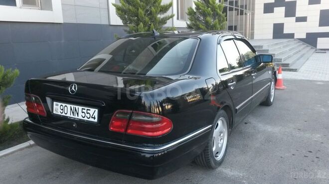 Mercedes E 240 1998, 234,000 km - 2.4 л - Bakı