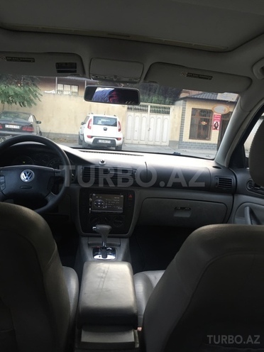 Volkswagen Passat 2002, 283,000 km - 1.8 l - Bakı