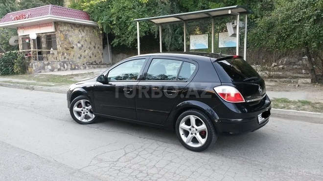 Opel Astra 2005, 175,000 km - 1.8 l - Bakı