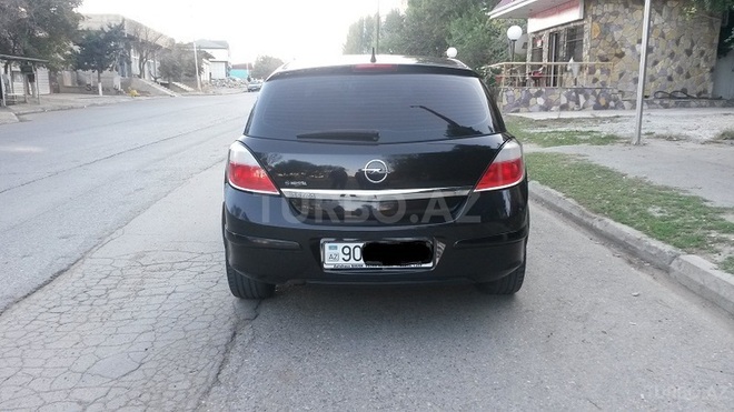 Opel Astra 2005, 175,000 km - 1.8 l - Bakı