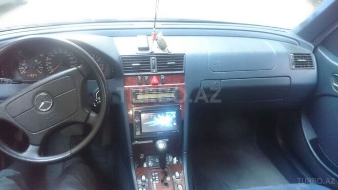 Mercedes C 200 1999, 195,000 km - 2.0 l - Bakı