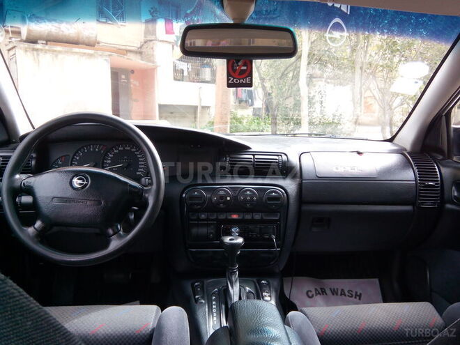 Opel Omega 1997, 3,760,000 km - 2.5 л - Bakı